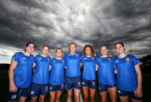 L to R: Lauren Allan, Sophie Stapleford, Cassidy Davis, Tara Andrews, Adriana Konjarski, Leia Puxty, Josie Morley