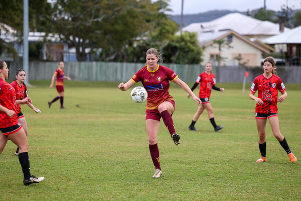 Katie Thorn Shines as Raiders Defeat Lionesses in Top-of-the-Table Clash